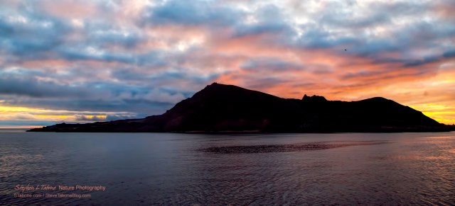 Galapagos-Sunrise